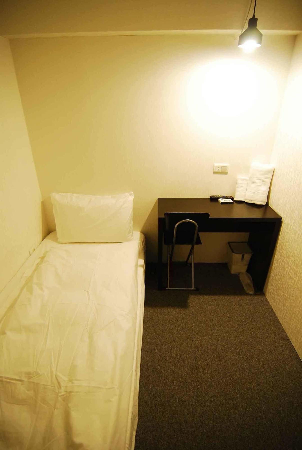 Inn Cube - Taipei Main Station Экстерьер фото